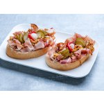 Chlebíček s uzeným masem